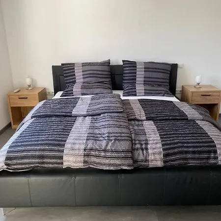 Апартаменти Felina *